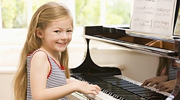 Piyano Çocuklarda Zekayı Geliştiriyor